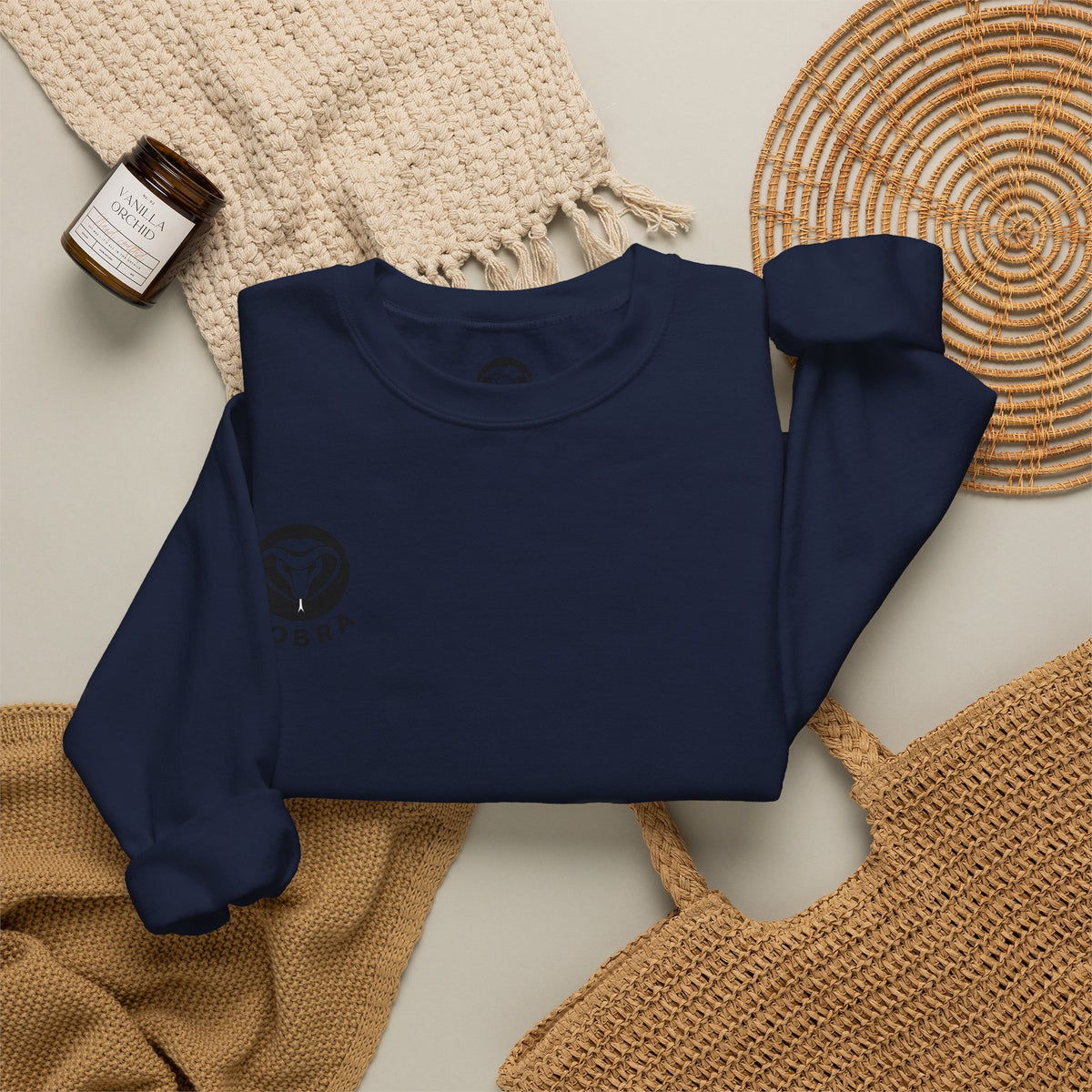 ESSENTIAL: Unisex Sweatshirt